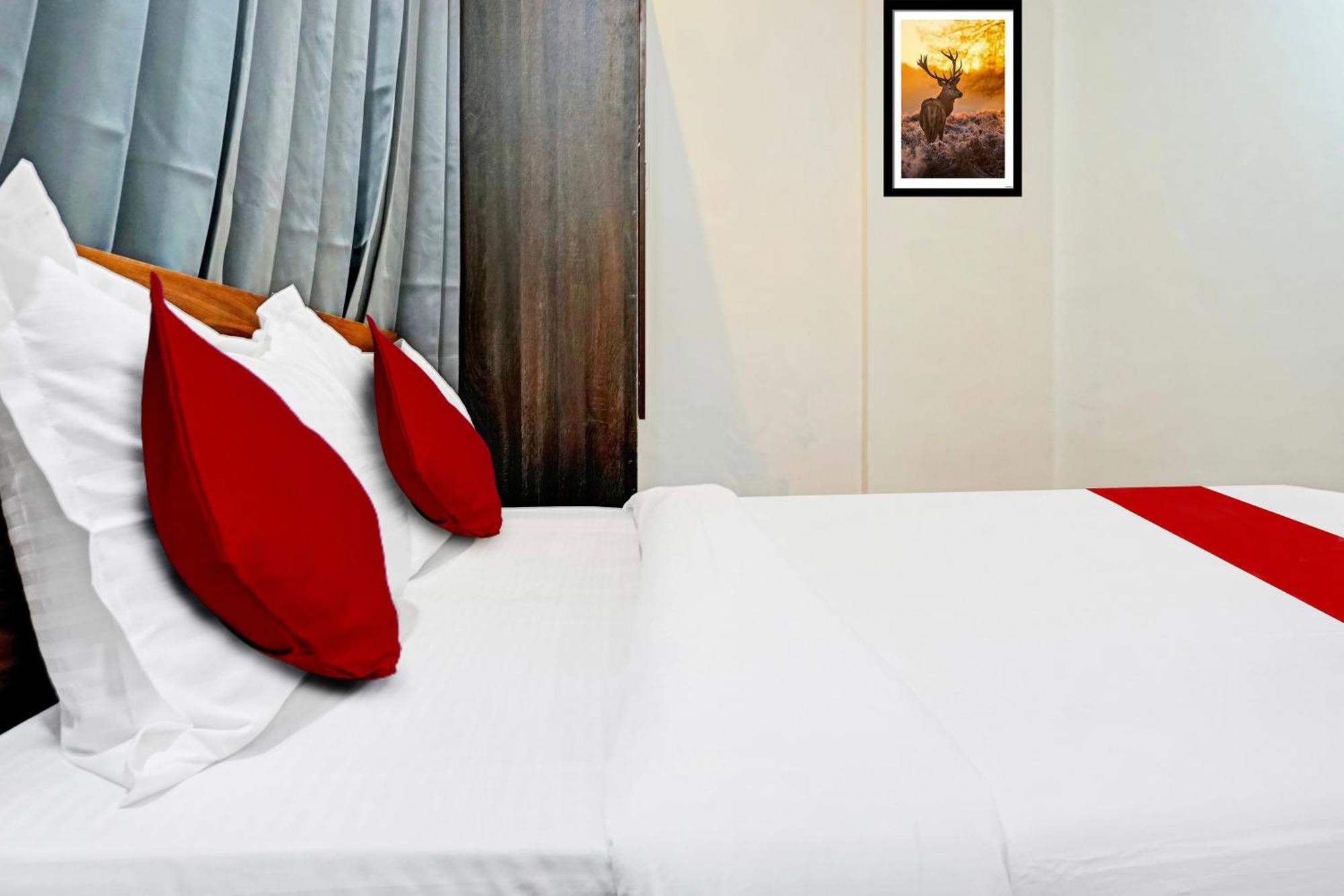 Super Hotel O Aru Sai Pune Extérieur photo