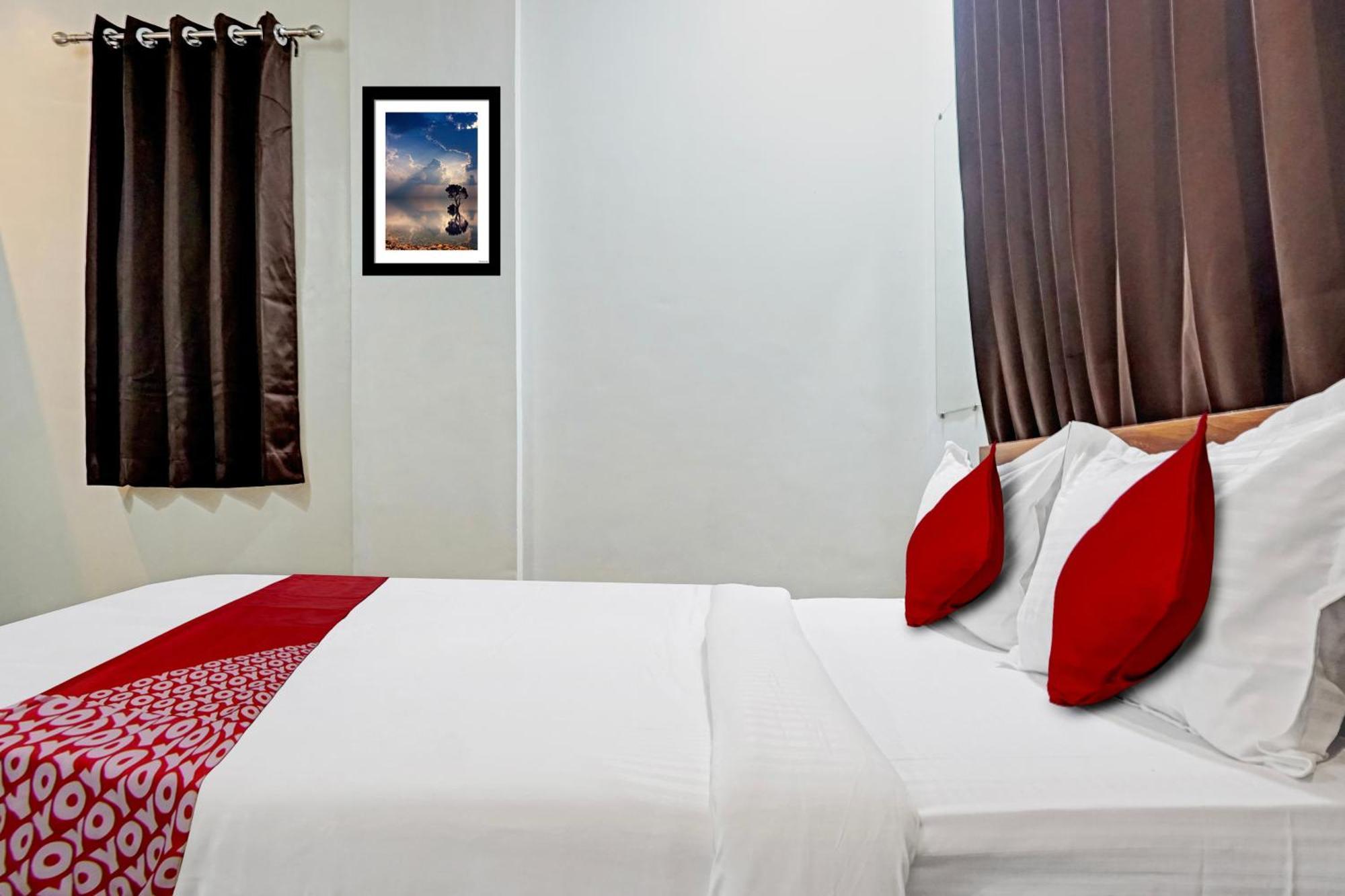 Super Hotel O Aru Sai Pune Extérieur photo